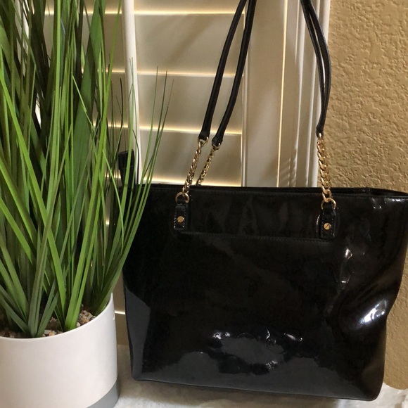 Michael Kors shiny black monogram bag - Picture 2 of 11